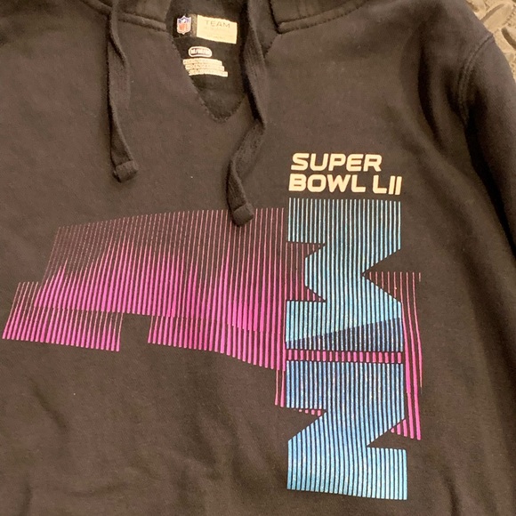 NWOT Woman’s Super Bowl Lll Medium Hoodie!! - Picture 2 of 7